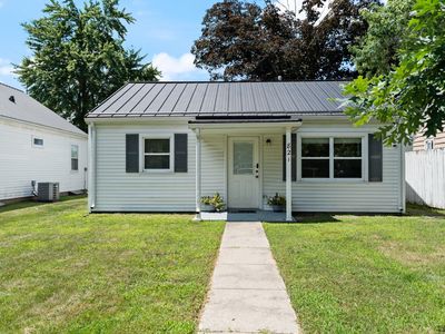 821 S 12th St, Goshen, IN, 46526