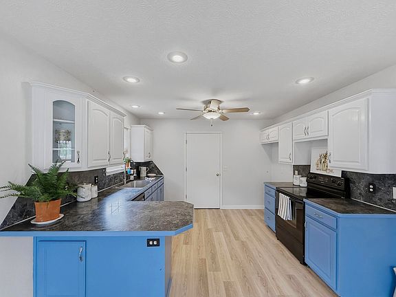 5th image of 338 S Canton Avenue