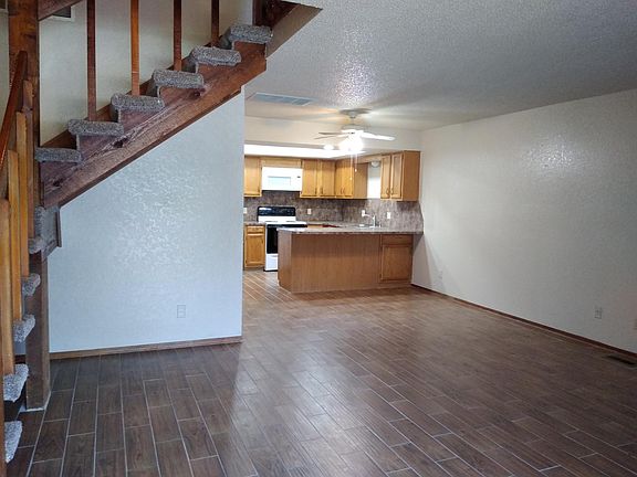 2nd image of 14203 Fairhill Ave