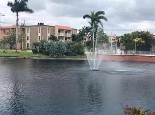 5221 Geneva Way APT 208, Doral, FL 33166