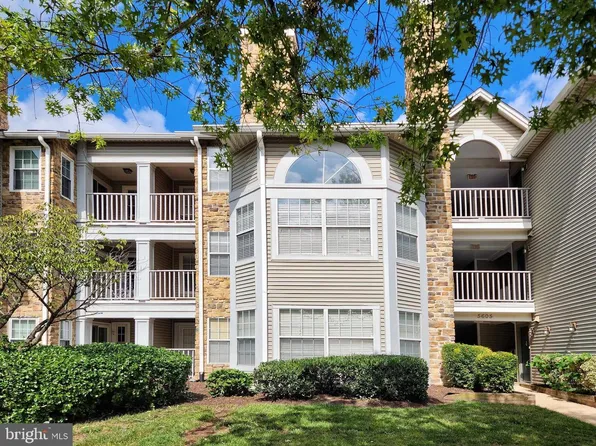 5605 Willoughby Newton Dr Unit 22, Centreville, VA 20120