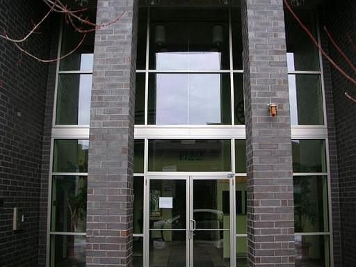 2nd image of 1122 W Catalpa Ave APT 702