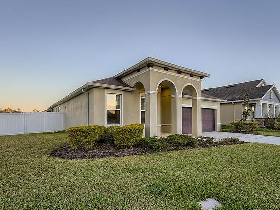 2nd image of 32625 Coldwater Creek Loop