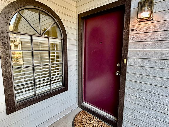 2nd image of 20 S Buena Vista Ave Unit 115