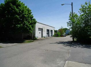 111 West St, West Warwick, RI 02893