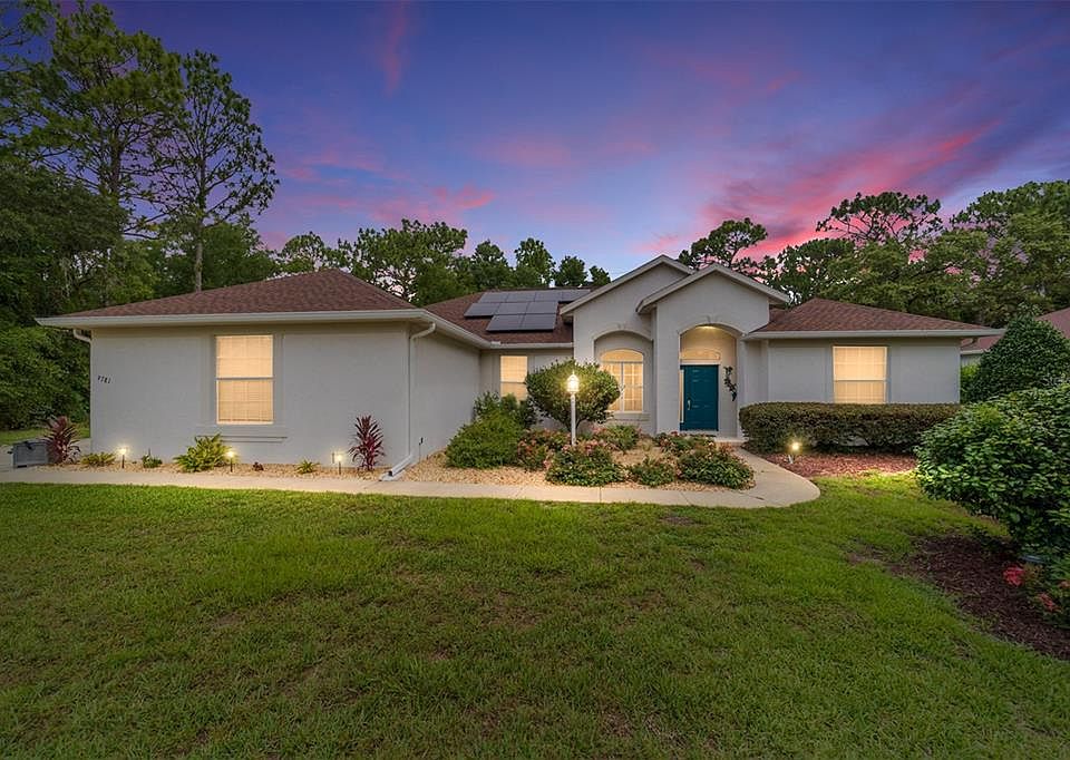 1st image of 9781 SW 196th Cir