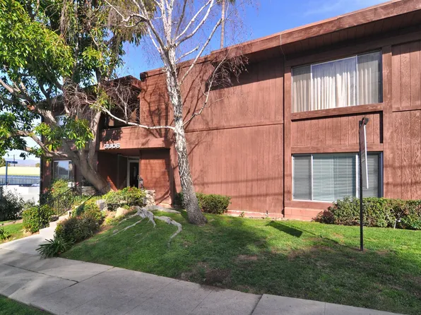 273, 3906 Ridgemoor Dr #8, Studio City, CA 91604