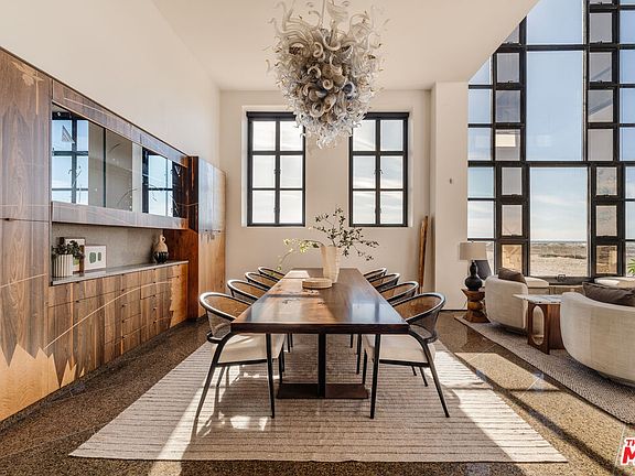 4th image of 4 Yawl St