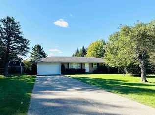 25602 Layton Rd, North Liberty, IN 46554