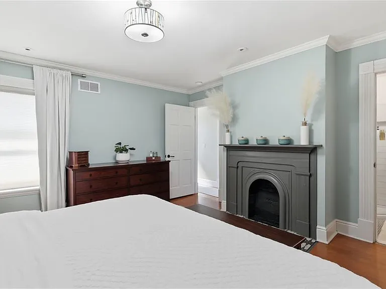 325 Centennial Ave — Photo 28