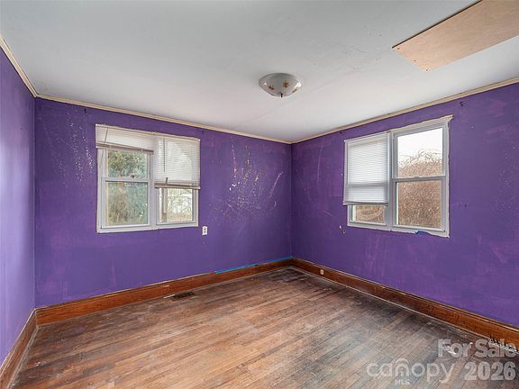 4th image of 92 Mauney Cove Rd