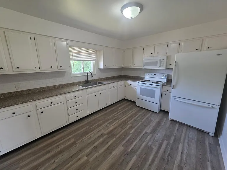 3955 Whitehouse Spencer Rd #2 — Photo 10
