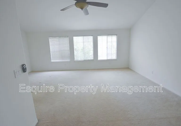 2340 Fairway Ct — Photo 15