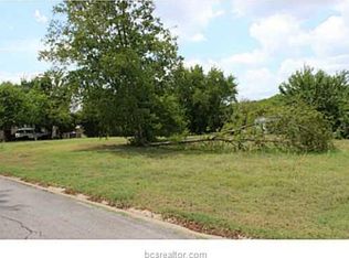 1106 Dansby St, Bryan, TX 77803