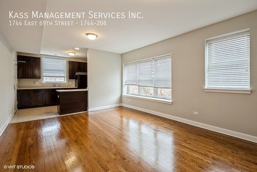 1744 E 69th St Chicago IL Zillow