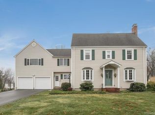 67 Somerset St, Wethersfield, CT 06109