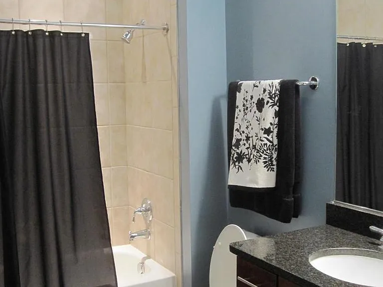 1800 Wilson Blvd #324 — Photo 4