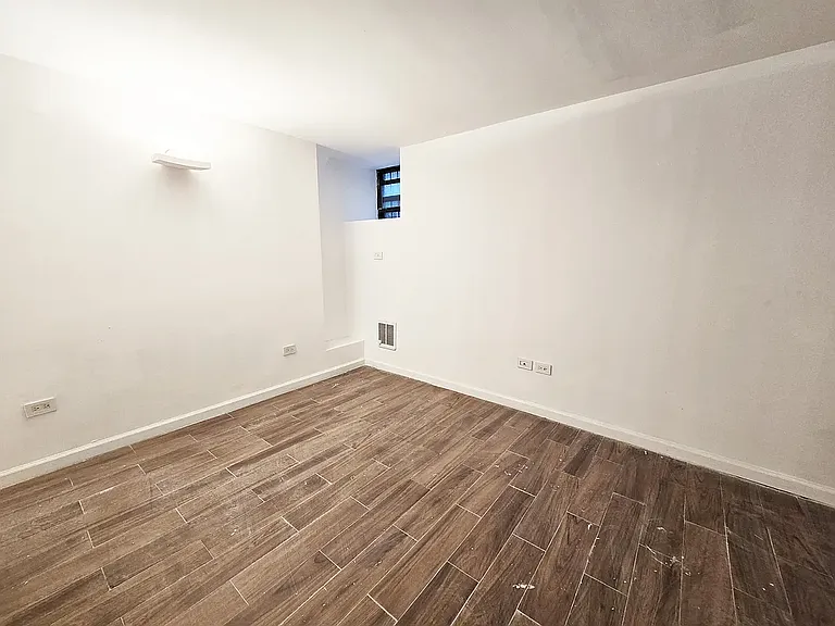 321 Malcolm X Blvd #1A — Photo 9