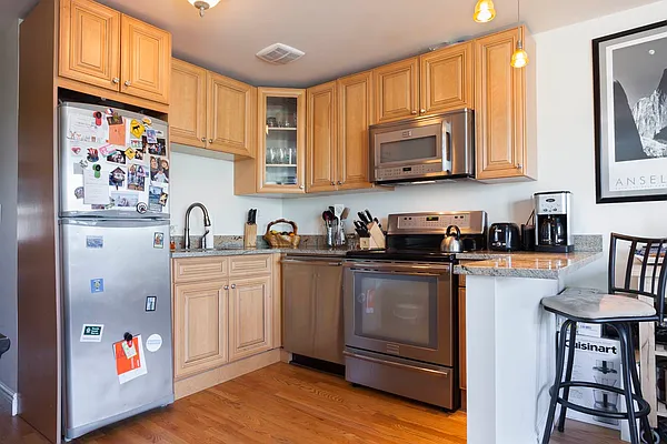 Rented by Engel and Volkers Brownstone Brooklyn | media 17