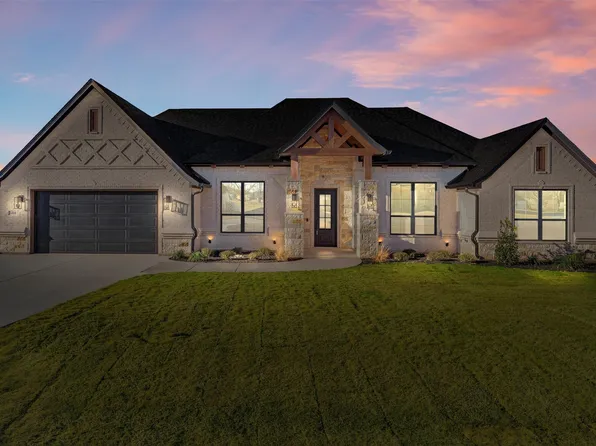2408 Candlestick Dr, Granbury, TX 76049