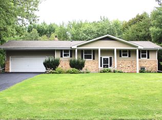 2495 Bobolink Rd, Long Lake, MN 55356