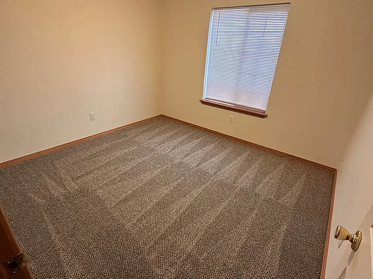 7820 Three Rivers Dr — Photo 31