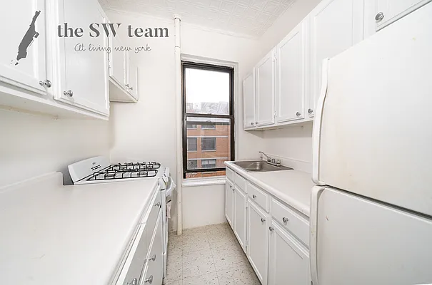 Rented by Living New York | media 9