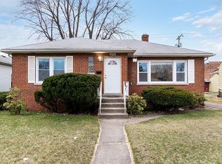 6936 Olcott Ave, Hammond, IN 46323