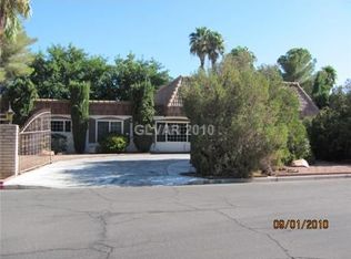 3789 Meadowcrest Dr, Las Vegas, NV 89121