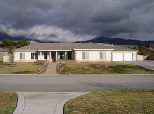 10987 Deer Valley Rd, Yucaipa, CA 92399