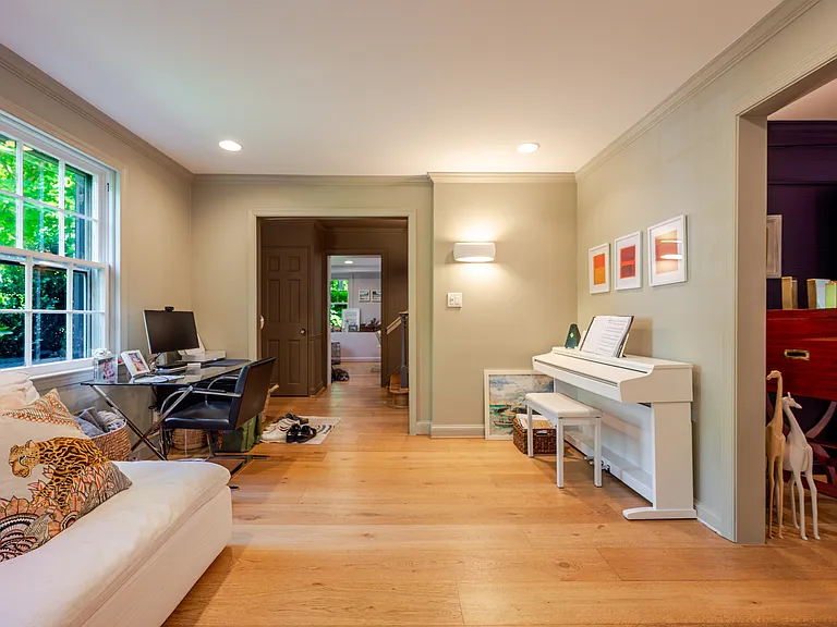 4612 Sedgwick St NW — Photo 6