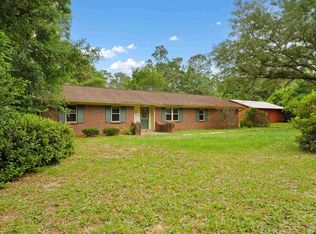 4505 Deerfield Dr, Pensacola, FL 32526