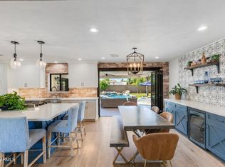 3229 E MONTECITO Avenue, Phoenix, AZ 85018
