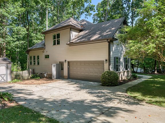 3rd image of 600 Edburton Ct