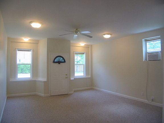 2nd image of 210 E 47th St APT 2
