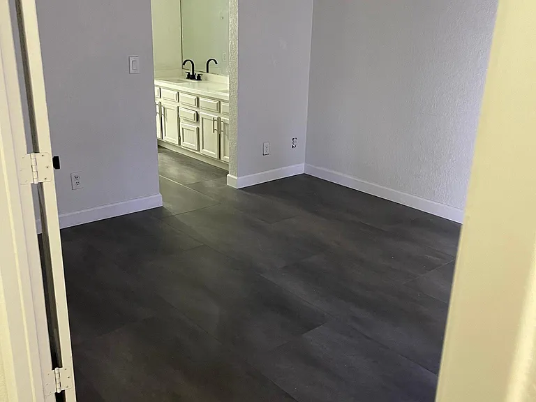 819 N College Ave #F107 — Photo 13
