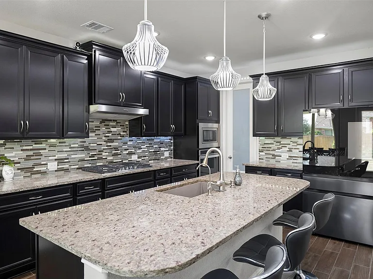 18606 Rock Quarry Trl — Photo 8