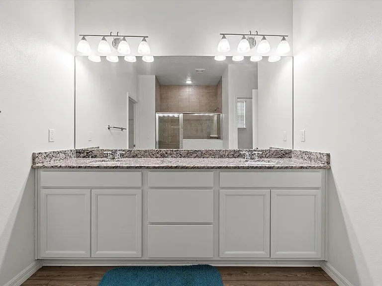 2661 SW Import Dr — Photo 15