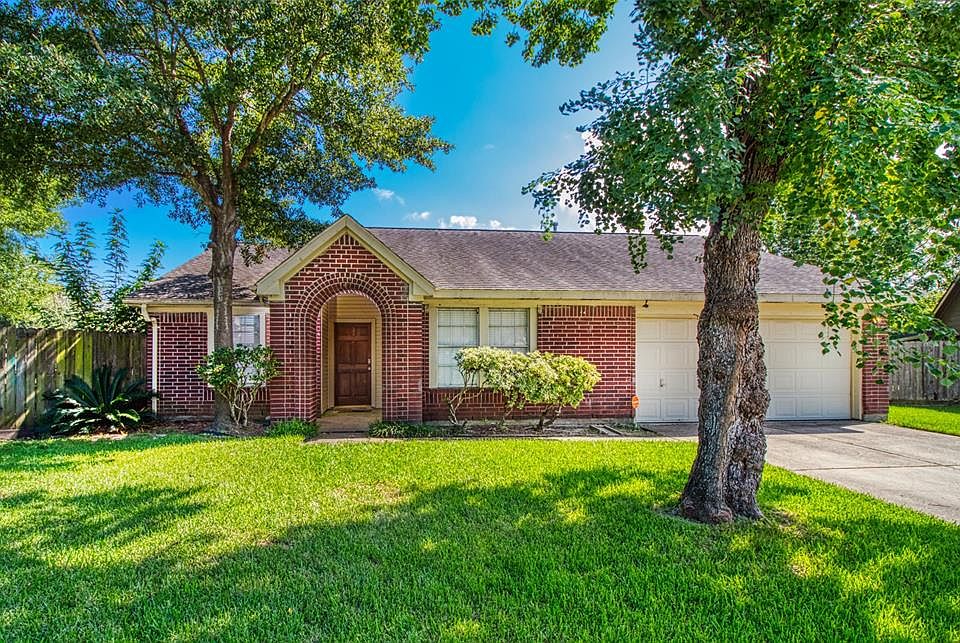 1st image of 10916 Linwood Ct