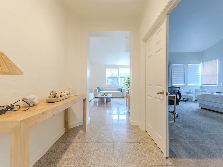 3012 Cordova Ct — Photo 15