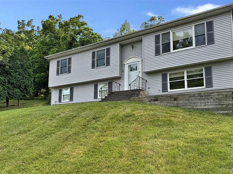 1st image of 35 Roosevelt Place