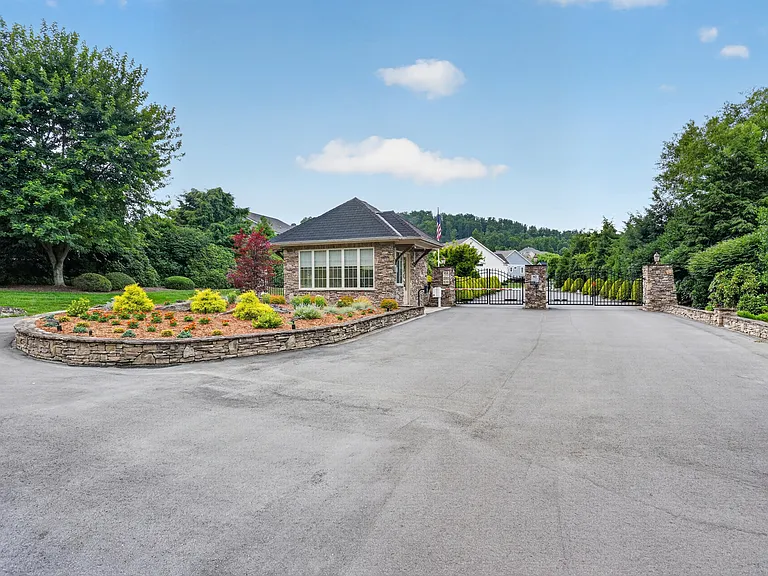 35 Copper Ct — Photo 45