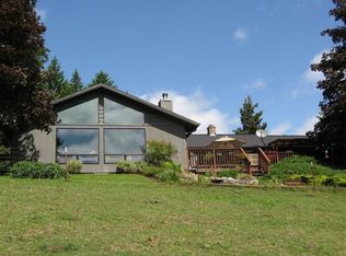 14800 Orchard Knob Rd, Dallas, OR 97338