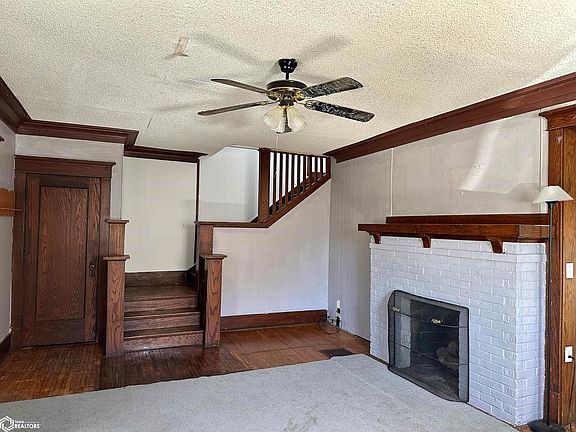 2nd image of 267 N Henderson St