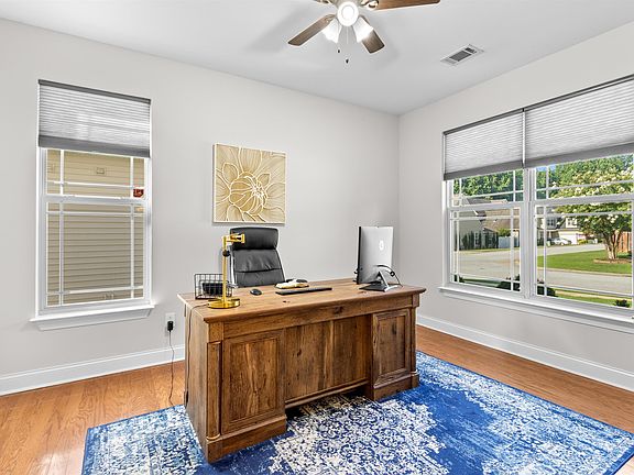 4th image of 200 Birch Hill Way
