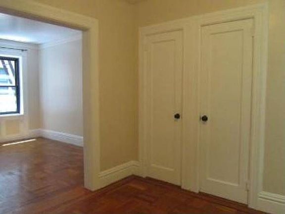 3rd image of 436 E 58th St APT 4C