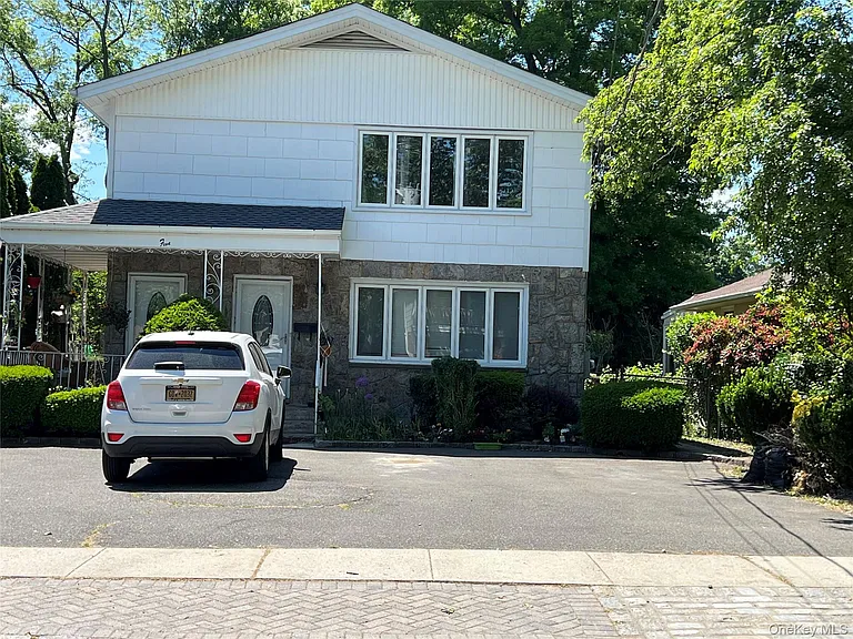 5 Dunes Ln #A — Photo 1