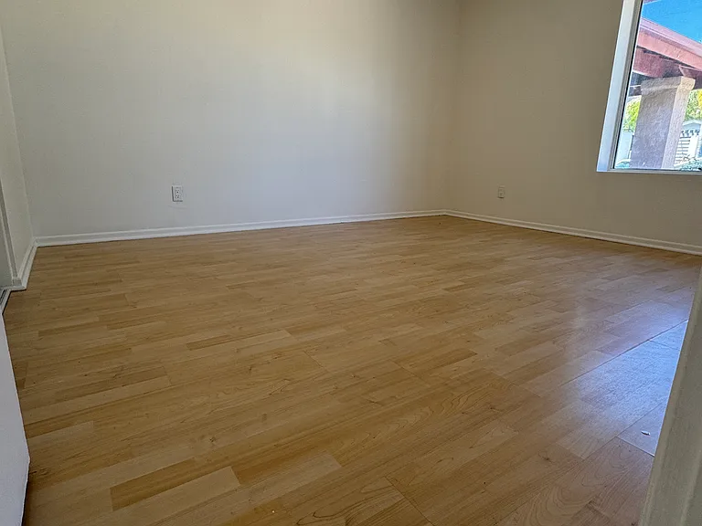 15000 Daffodil Ave — Photo 12