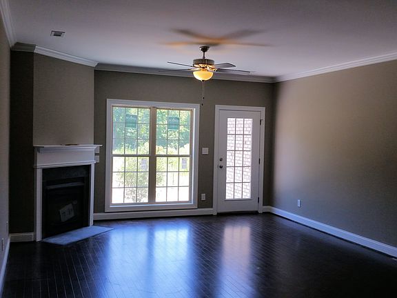 5th image of 112 Jordan Creek Dr