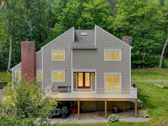 2 Pent Road, Bloomfield, CT 06002